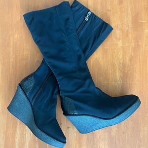 Donald J Pliner Wedge Boots